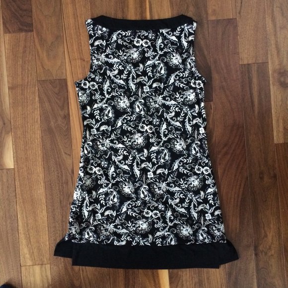 WHBM Cream, Black, & White Sleeveless Print Tunic - Picture 2 of 5